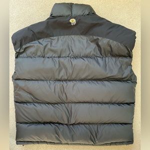 Mountain Hardwear Puffer Vest